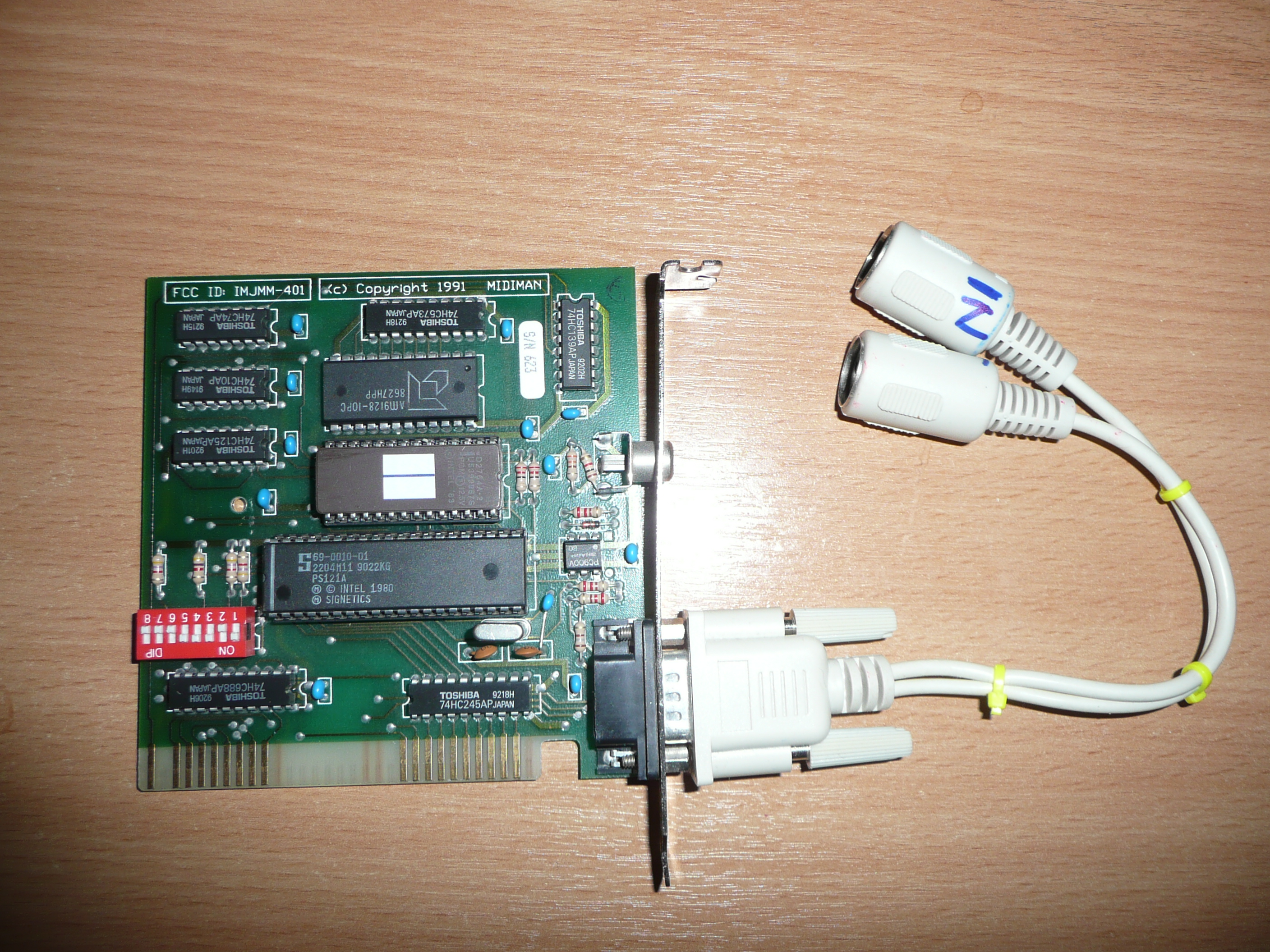 MIDIMan MM-401 (also sold as the EMagic LOG2PC)